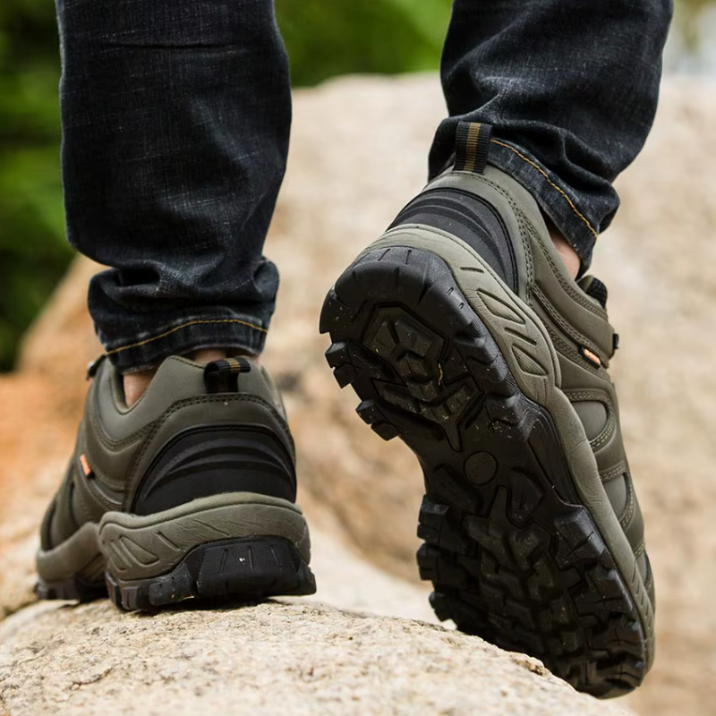 HIGHLAND-50 Hiking Shoes