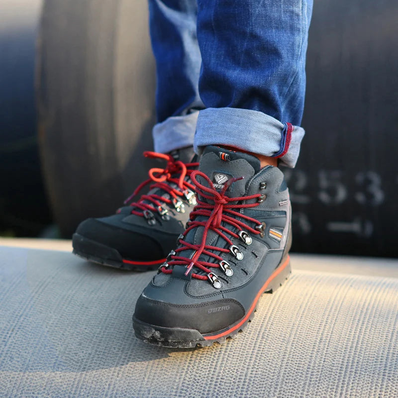 TORRENT High-Top Hiking Boots