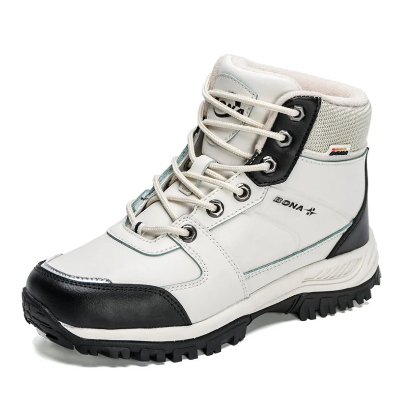 HIGHLAND-W500 High-Top Hiking Boots